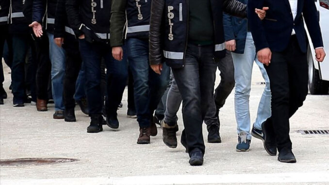 fetonun-polis-akademisi-giris-sinavi-usulsuzluklerine-yonelik-operasyon-elSHyDwp.jpg