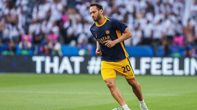 galatasarayin-hakan-calhanoglu-icin-gozden-cikardigi-bonservis-belli-oldu-iste-interin-talebi-DuNGuLUI.jpg