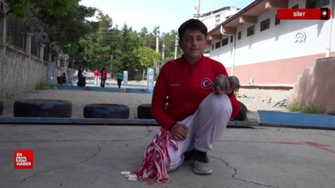 siirtli-erkan-boccede-turkiye-sampiyonu-oldu-3-yilda-8-madalya-kazandi-HxW63Ei2.jpg